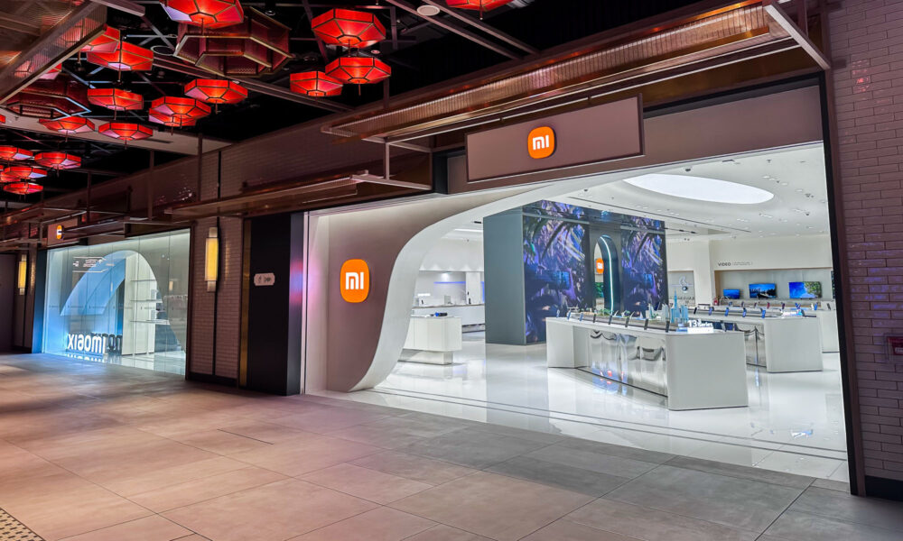 xiaomi opens new flagship store in dubai